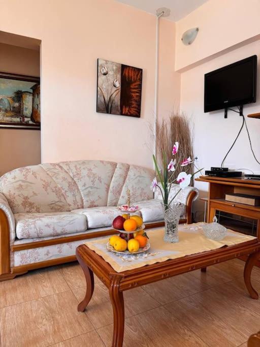 Family Woodland Oasis Vipgreece Apartment Kírinthos Exterior photo