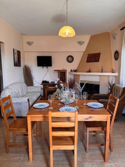 Family Woodland Oasis Vipgreece Apartment Kírinthos Exterior photo